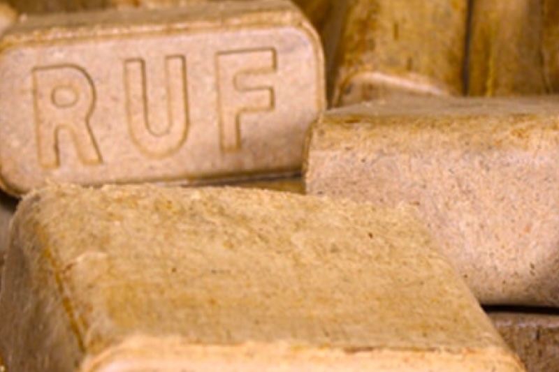 WOOD BRIQUETTES